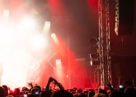 杭州 · C-SONG 2025《独美不独行》巡回演唱会