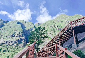 山南市桑日县亲猴台