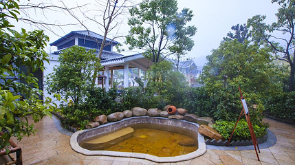 化安山阳明温泉旅游景区第 1 张图片