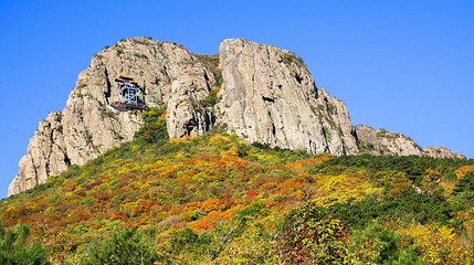 乌兰山第 1 张图片