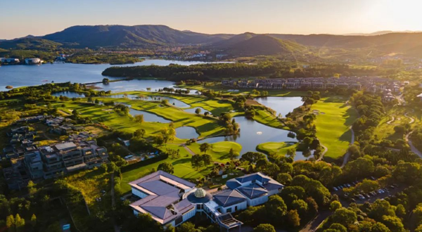 金沙湾高尔夫俱乐部