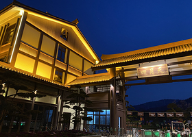 长兴四月天杜鹃花园