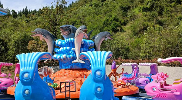 万山·彩虹海陆地公园