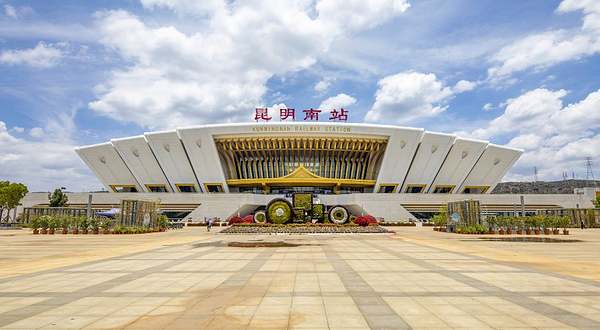 昆明南站-东广场