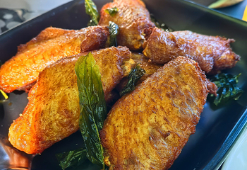 一尺花园Coffee&Brunch&Bistro(大东海店)第 17 张图片