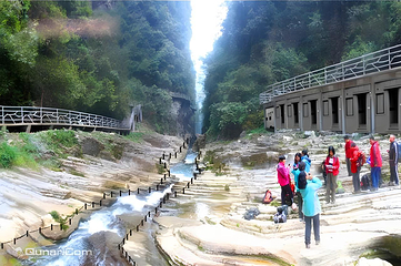 蝶舞清江·地心谷景区第 2 张图片