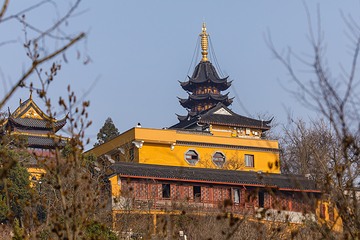 灵岩山寺第 1 张图片
