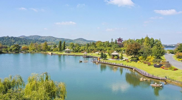 南京银杏湖乐园·天鹅湖