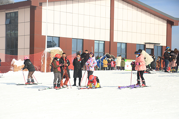 襄阳横冲国际滑雪场第 32 张图片