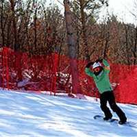 奥悦碾子山国际滑雪场