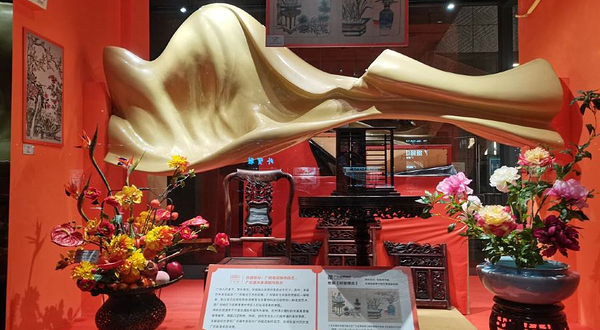 广府非遗之窗(广绣店)