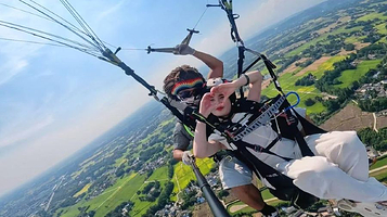 成都崇州滑翔伞飞行基地