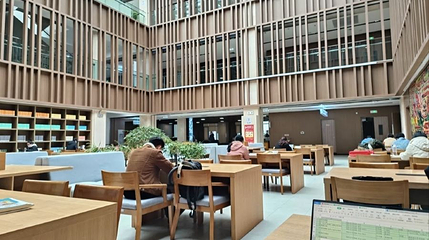 洛阳市图书馆第 1 张图片