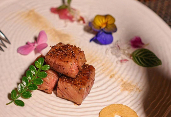 田舍家INAKAYA·云端铁板怀石料理(平安金融中心店)第 9 张图片