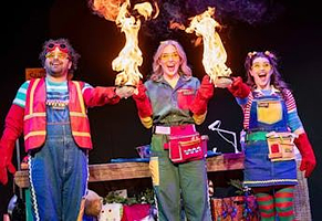 英国伦敦 · 音乐剧《麦迪·莫特的奇妙圣诞节》