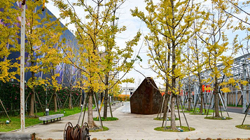 上海船厂滨江绿地