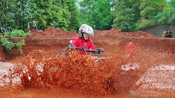 原始部落越野车基地