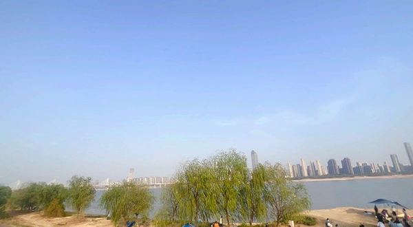 朝阳江滩公园
