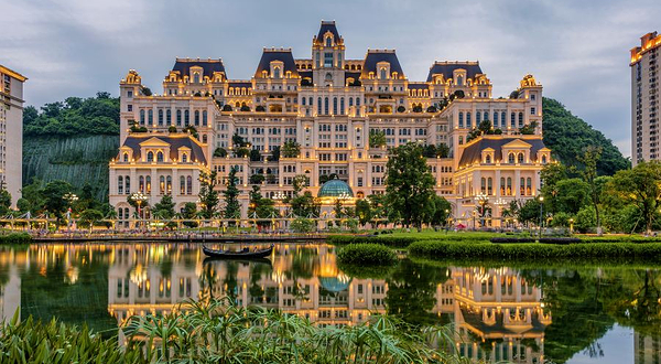 花果园国际文化艺术交流中心