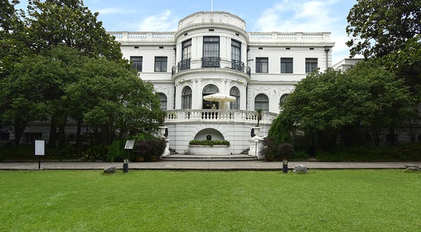 上海市工艺美术博物馆