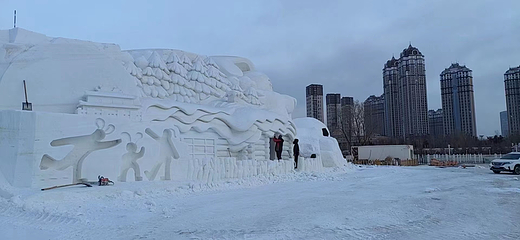 哈尔滨外滩雪人码头第 42 张图片