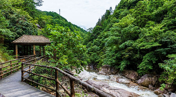 白马大峡谷景区