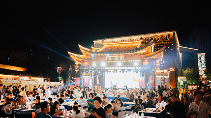 罍街夜市广场第 6 张图片