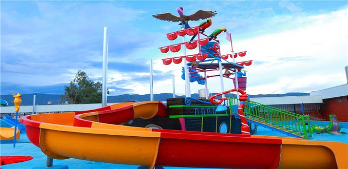 月亮宫水陆乐园