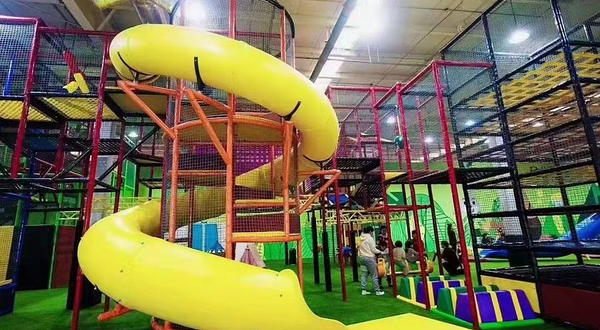 Active Park 兔子坡（铁西麦德龙店）