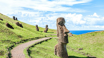 拉诺·拉拉库采石场