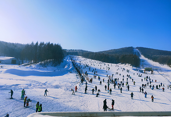上京国际滑雪场第 5 张图片