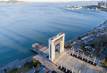 幸福门广场-海阅景区第 5 张图片
