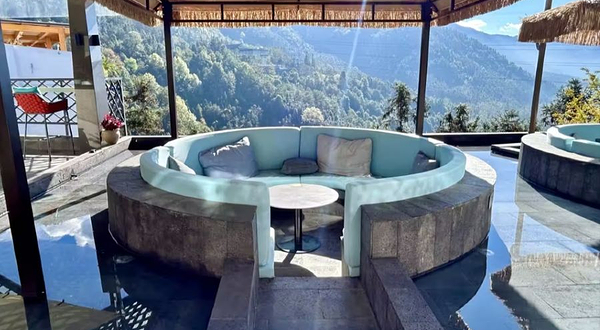 腾冲暻阁半山温泉