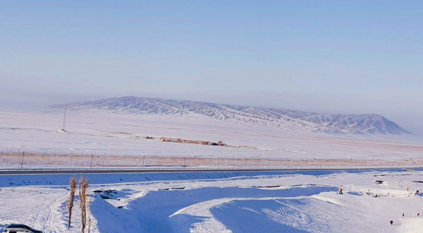 天山滑雪场