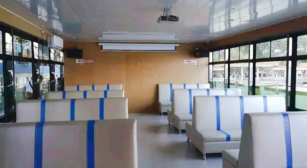 海埂公园鑫灿游艇码头