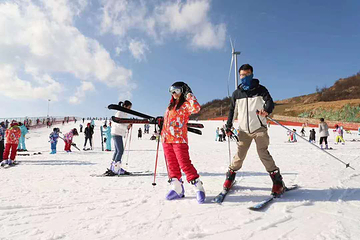 五峰国际滑雪场第 17 张图片