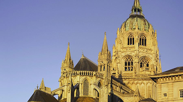 巴约圣母主教座堂