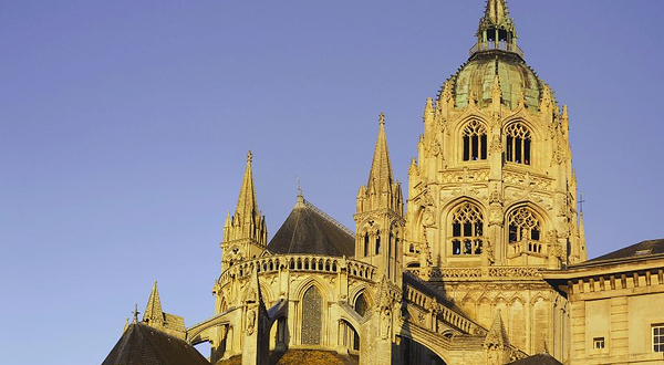 巴约圣母主教座堂