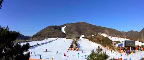 北京军都山滑雪场第 21 张图片