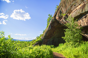 嘎仙洞森林公园