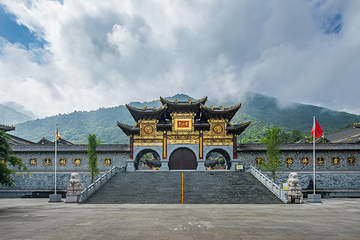 灵山寺第 13 张图片