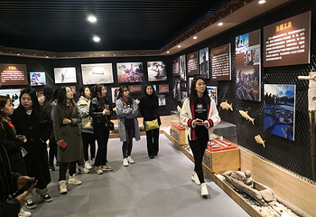 赫哲民俗展示馆第 12 张图片