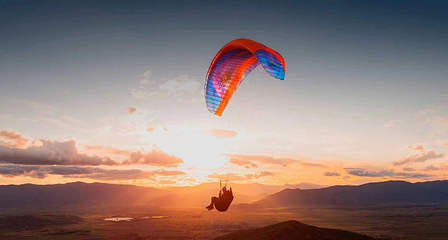 遵义(花海飞行)滑翔伞国家航空飞行营地第 10 张图片