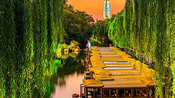 趵突泉景区游船