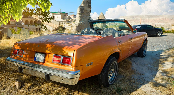 卡帕多奇亚老爷车租赁基地