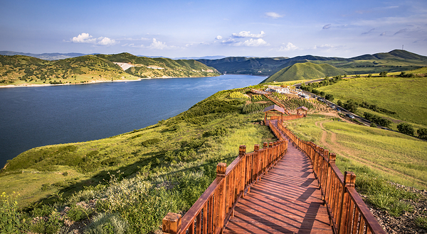 多伦湖景区