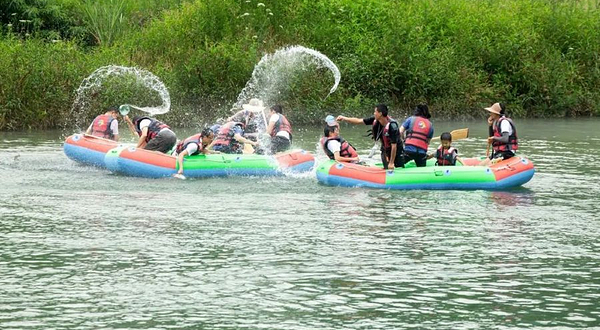 长滩河漂流