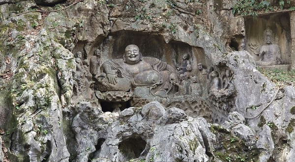 灵隐飞来峰-弥勒佛像