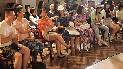 乐合喜剧(南京东路店)第 1 张图片