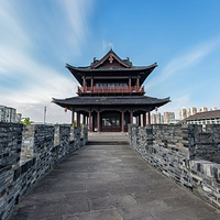 迎恩门风情水街